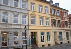 Am Ziegenmarkt - ABC83 Wismar